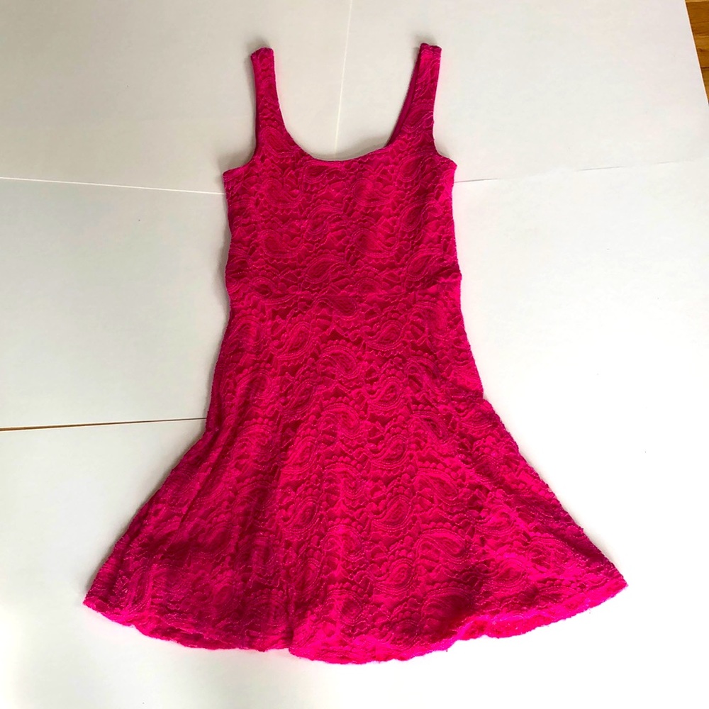 Lined lace mini dress